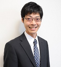 片山圭一郎.jpg